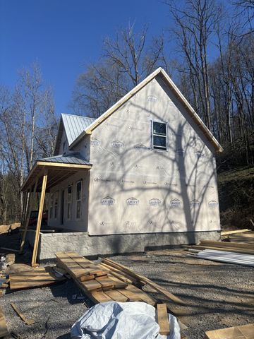 2027 Old Lake Rd, Lewisburg, TN 37091
