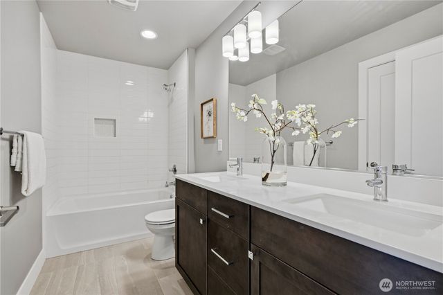 10313 133rd Court NE, Redmond, WA 98033