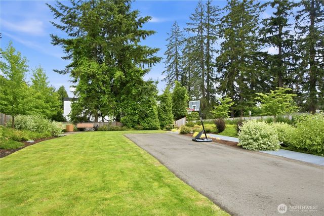 10313 133rd Court NE, Redmond, WA 98033