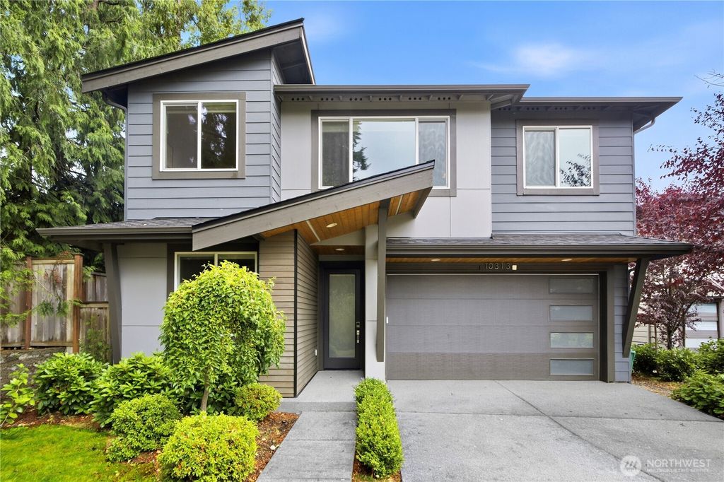 10313 133rd Court NE, Redmond, WA 98033