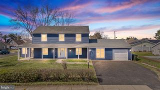 101 BAYBERRY LN, Willingboro, NJ 08046