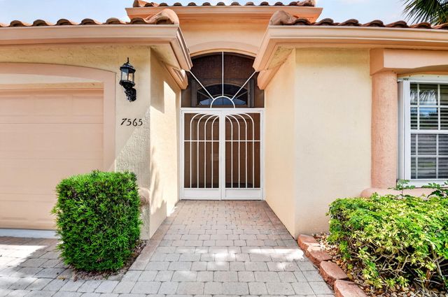 7565 Caprio Drive, Boynton Beach, FL 33472
