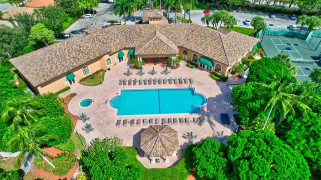 7565 Caprio Drive, Boynton Beach, FL 33472