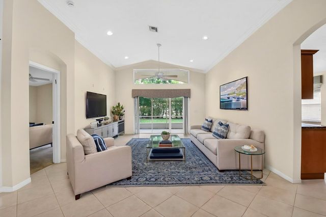 7565 Caprio Drive, Boynton Beach, FL 33472