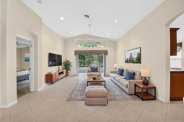 7565 Caprio Drive, Boynton Beach, FL 33472