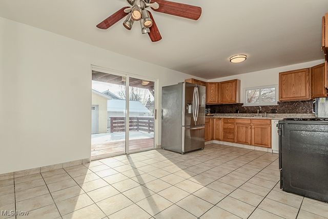 504 7th Street, Fairport Harbor, OH 44077