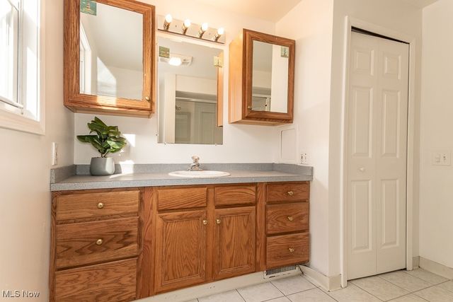 504 7th Street, Fairport Harbor, OH 44077