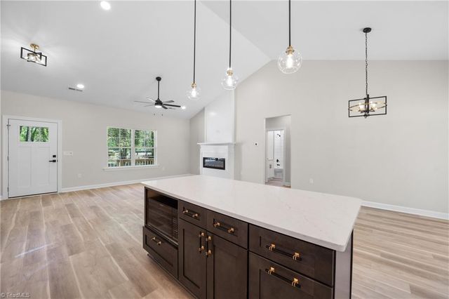 536 Virginia Drive, Yadkinville, NC 27005