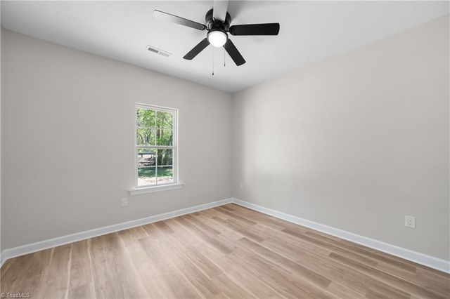 536 Virginia Drive, Yadkinville, NC 27005