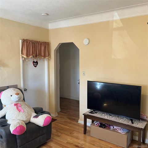 13401 Liberty Avenue, Richmond Hill S., NY 11419