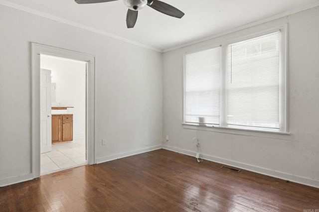 3315 W Markham Street, Little Rock, AR 72205