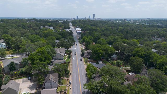 3315 W Markham Street, Little Rock, AR 72205