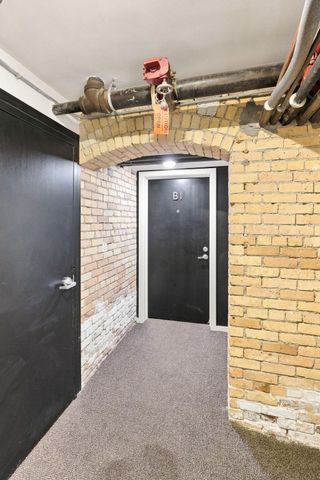 2109 Blaisdell Avenue B1, Minneapolis, MN 55404