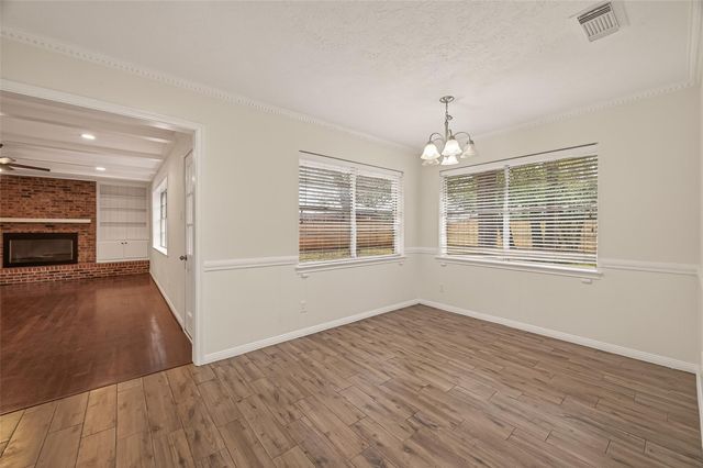 422 Willow Vista Drive, El Lago, TX 77586