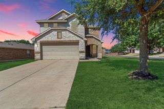 100 Snowy Egret LN, Leander, TX 78641