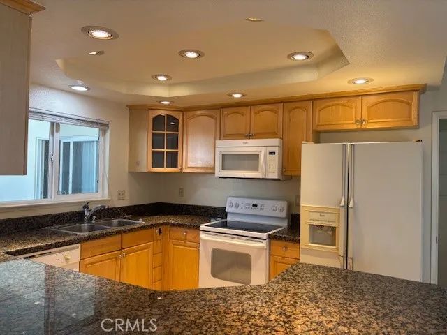 2375 Via Mariposa West B, Laguna Woods, CA 92637