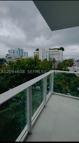 1150 102nd St 406, Bay Harbor Islands, FL 33154