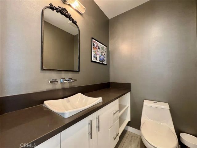 143 N Ardmore Avenue, Los Angeles, CA 90004
