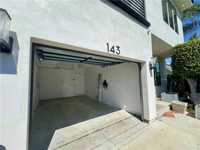 143 N Ardmore Avenue, Los Angeles, CA 90004