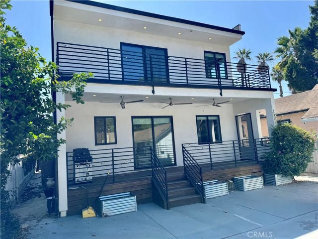 143 N Ardmore Avenue, Los Angeles, CA 90004