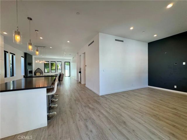 143 N Ardmore Avenue, Los Angeles, CA 90004