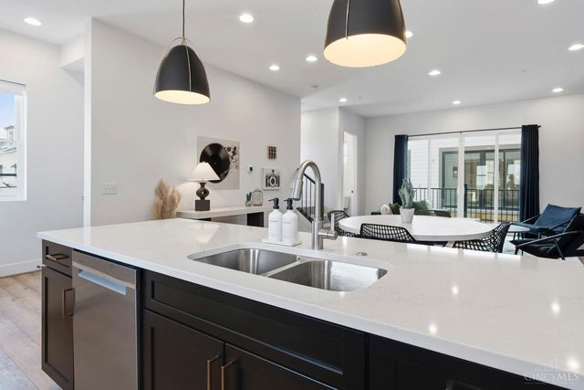 3725 Isabella Avenue, Cincinnati, OH 45209