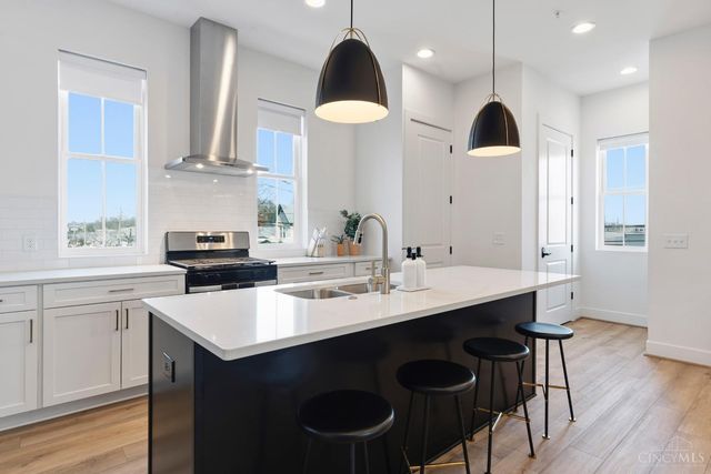 3725 Isabella Avenue, Cincinnati, OH 45209