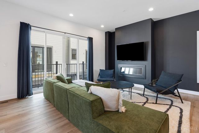 3725 Isabella Avenue, Cincinnati, OH 45209