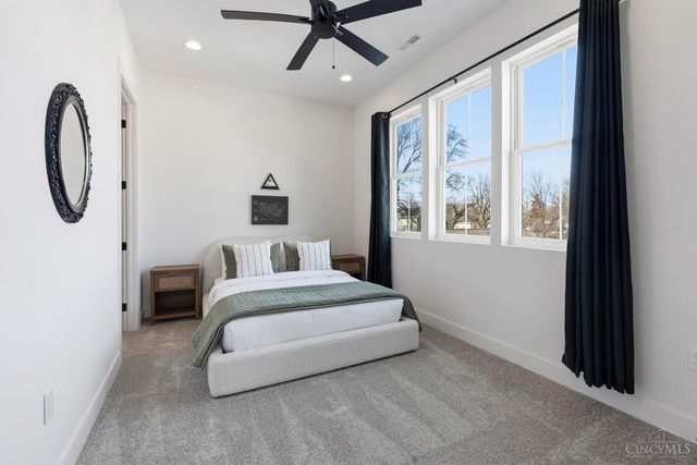 3725 Isabella Avenue, Cincinnati, OH 45209