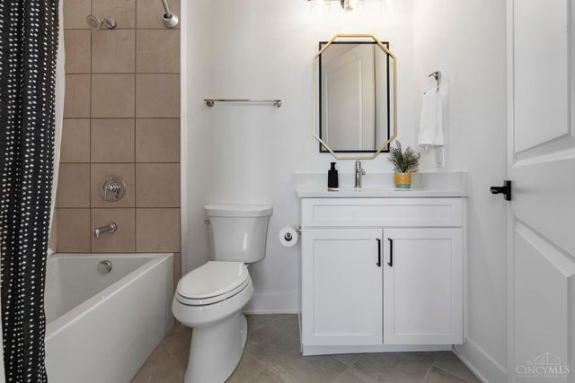 3725 Isabella Avenue, Cincinnati, OH 45209