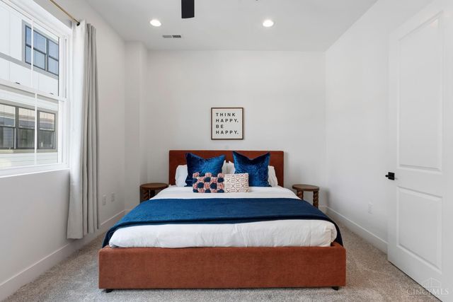 3725 Isabella Avenue, Cincinnati, OH 45209