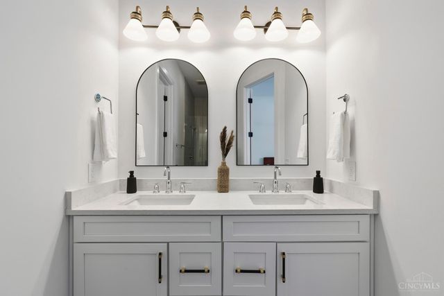 3725 Isabella Avenue, Cincinnati, OH 45209