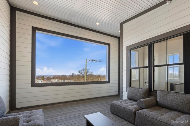 3725 Isabella Avenue, Cincinnati, OH 45209