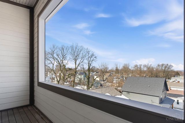 3725 Isabella Avenue, Cincinnati, OH 45209