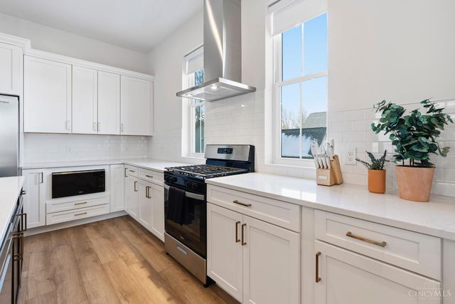 3725 Isabella Avenue, Cincinnati, OH 45209