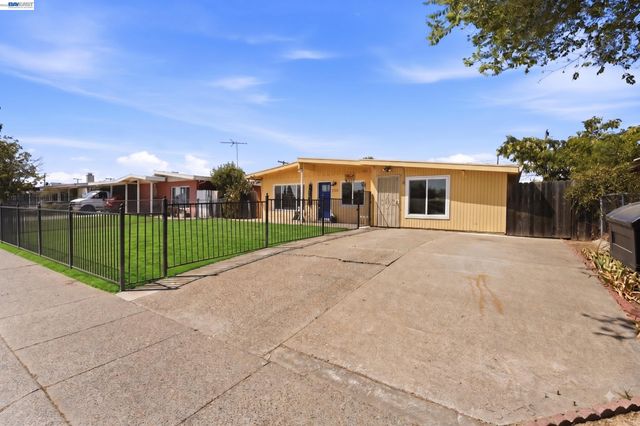5621 27Th Ave, Sacramento, CA 95820