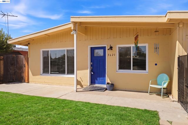 5621 27Th Ave, Sacramento, CA 95820