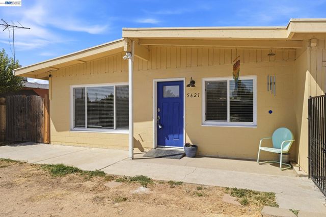 5621 27Th Ave, Sacramento, CA 95820
