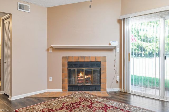 1737 Rock Bridge MEWS, Chesapeake, VA 23320