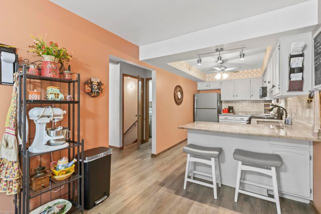 43440 Riverbend Boulevard, Clinton Township, MI 48038