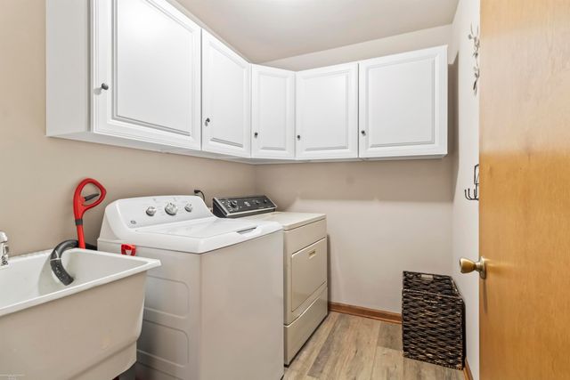 43440 Riverbend Boulevard, Clinton Township, MI 48038