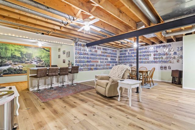 43440 Riverbend Boulevard, Clinton Township, MI 48038