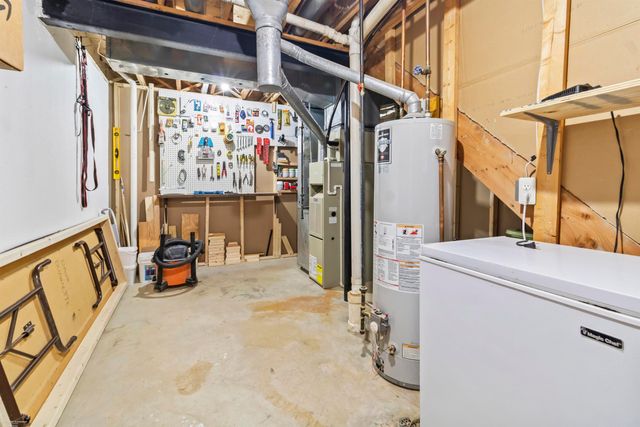 43440 Riverbend Boulevard, Clinton Township, MI 48038