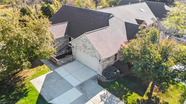 43440 Riverbend Boulevard, Clinton Township, MI 48038