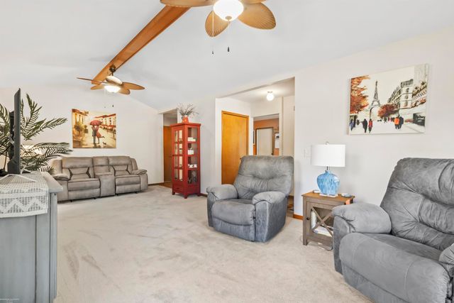 43440 Riverbend Boulevard, Clinton Township, MI 48038