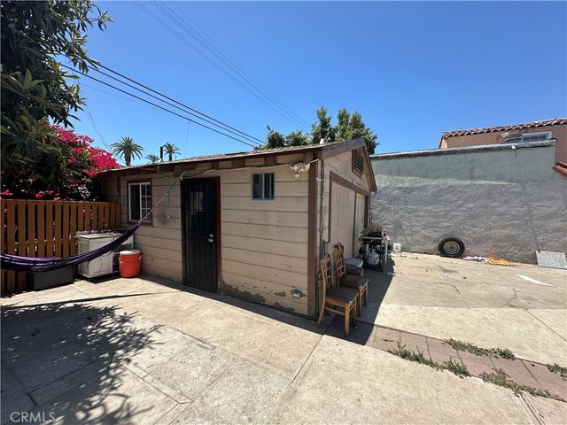 1116 W 78th, Los Angeles, CA 90044