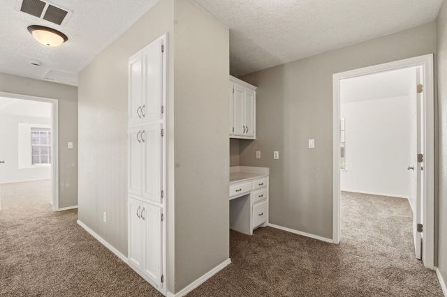 8227 Calle Primera NW, Albuquerque, NM 87120