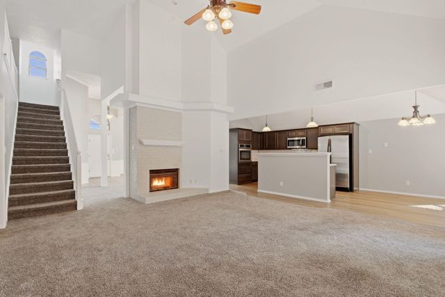 8227 Calle Primera NW, Albuquerque, NM 87120