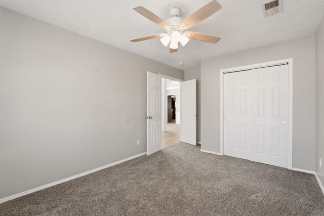 8227 Calle Primera NW, Albuquerque, NM 87120