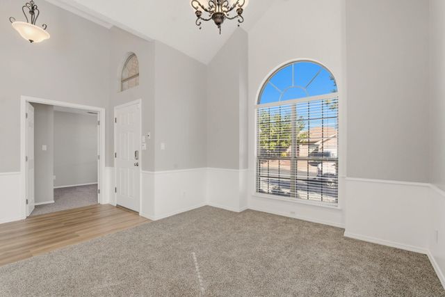 8227 Calle Primera NW, Albuquerque, NM 87120